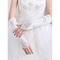 Délicat gants en satin avec bowknot blanc moderne de mariée - photo 2