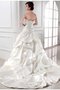 Robe de mariée longue de traîne mi-longue de mode de bal avec perle decoration en fleur - photo 2