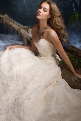 Robe de mariée plissage sans dos ceinture en organza manche nulle