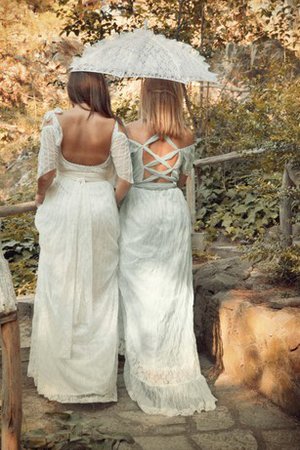 Robe de mariée longue avec manche épeules enveloppants dos nu avec ruban en dentelle - photo 2