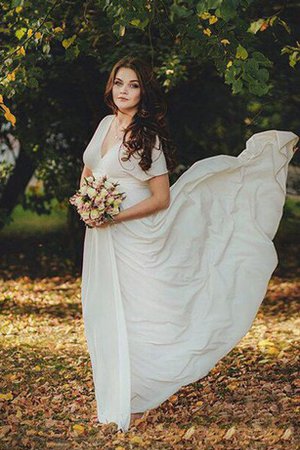 Robe de mariée plissage derniere tendance simple avec manche courte v encolure - photo 1