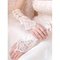 Pétillant satin ourlet de dentelle ivoire élégantes | gants de mariée modestes - photo 3