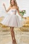 Robe de graduation bref naturel a-ligne manche nulle de bustier - photo 1