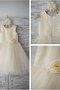 Robe de cortège enfant naturel ligne a avec fleurs avec sans manches textile en tulle - photo 1