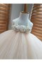 Robe de cortège enfant en tulle de lotus avec fleurs avec décoration dentelle de dos nu - photo 2