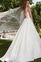 Robe de mariée romantique ligne a avec ruban de traîne courte de col entaillé - photo 2