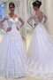 Robe de mariée de traîne moyenne ligne a appliques de princesse v encolure - photo 1