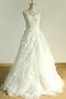 Robe de mariée intemporel romantique col en v foncé textile en tulle de traîne courte - photo 1