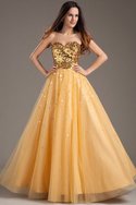 Robe de quinceanera pailleté col en forme de cœur manche nulle ligne a en taffetas