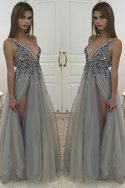 Robe de soirée longueur au ras du sol de princesse avec sans manches ligne a avec perle