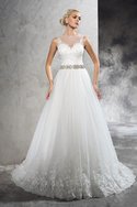 Robe de mariée longue naturel a-ligne de princesse de traîne moyenne