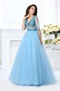 Robe de quinceanera longue avec perle v encolure en satin en 1/2 manche