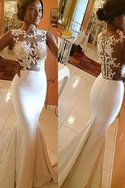 Robe de soirée delicat en dentelle fermeutre eclair appliques manche nulle