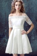 Robe de graduation simple avec manche courte de lotus ruché avec manche 1/2