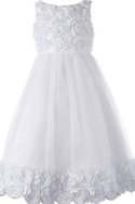 Robe de cortège enfant plissage naturel avec fleurs en tulle avec sans manches