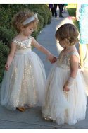 Robe de cortège enfant pailleté ligne a bandouliere spaghetti en tulle longueur mollet