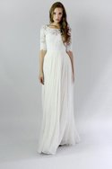 Robe de mariée à la mode gaine a plage en chiffon boutonné