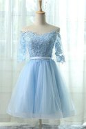 Robe de graduation simple en dentelle appliques en tulle cordon