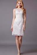 Robe de cocktail chic modeste romantique luxueux col ras du cou