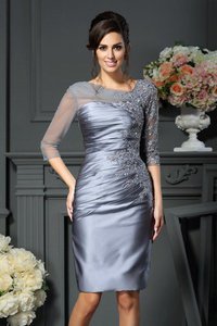 Robe mère de mariée bref encolure ronde au niveau de genou en satin avec manche 1/2