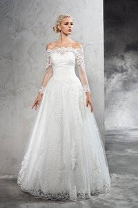 Robe de mariée longue naturel avec manche longue fermeutre eclair longueur au ras du sol