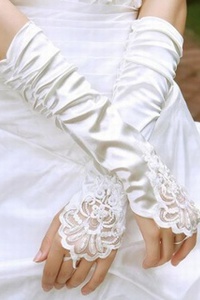 Gants taffetas blanc moderne de mariée mode
