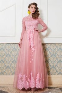 Robe de bal de princesse ligne a textile en tulle en 3/4 manche encolure ronde