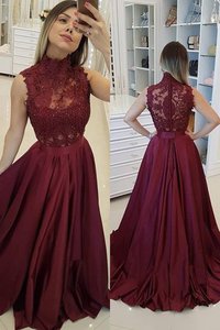 Robe de bal decoration en fleur attrayant avec sans manches elevé naturel