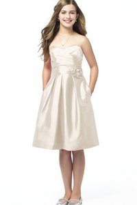 Robe demoiselle d'honneur avec fleurs ruché de col en cœur croisade