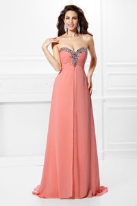 Robe de soirée longue a-ligne avec perle de princesse col en forme de cœur