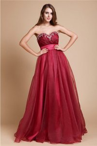 Robe de bal manche nulle avec perle de princesse col en forme de cœur en organza