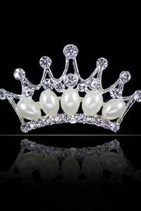 À la mode perles chic | moderne bijoux de mariée dramatique