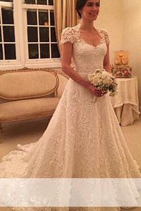 Robe de mariée naturel de princesse avec décoration dentelle avec manche courte a-ligne