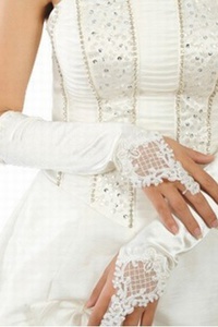 Perlée taffetas élégante broderie gants blancs de mariée parfait