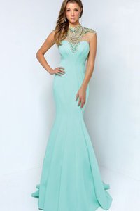 Robe de bal facile avec perle en satin avec manche longue avec zip