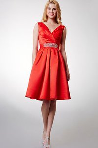 Robe demoiselle d'honneur bref de longueur à genou avec zip ligne a manche nulle