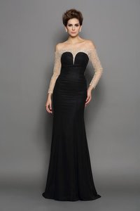 Robe de bal longue de traîne courte avec manche longue en chiffon de sirène