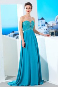 Robe de bal avec sans manches avec chiffon de traîne courte de princesse de col en cœur