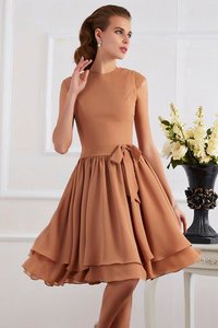 Robe demoiselle d'honneur naturel de fourreau ceinture avec sans manches avec chiffon