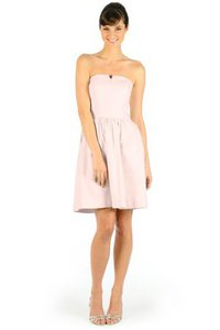 Robe de graduation bref simple de col entaillé de bustier ligne a