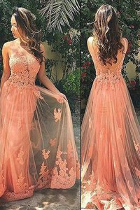 Robe de soirée ligne a appliques textile en tulle de traîne courte de princesse