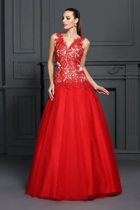 Robe de quinceanera longue de mode de bal de col en v avec sans manches avec zip