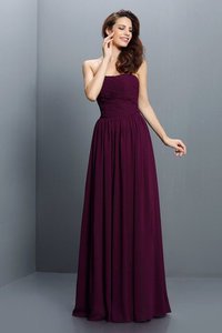 Robe demoiselle d'honneur plissé manche nulle en chiffon avec fronce avec zip