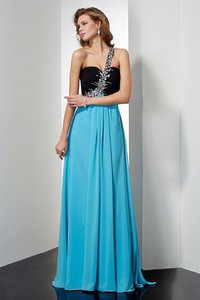 Robe de bal longue avec perle de princesse avec zip ligne a