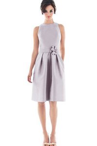 Robe demoiselle d'honneur avec fleurs ligne a elevé manche nulle