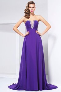 Robe de soirée longue ruché avec perle de princesse de traîne courte