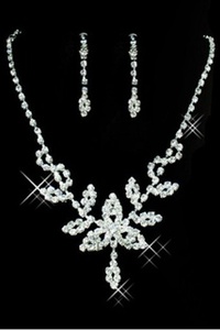 Chaming remise chic | cristal moderne bijoux de mariée
