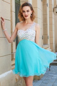 Robe de bal courte avec sans manches avec perle ligne a en chiffon