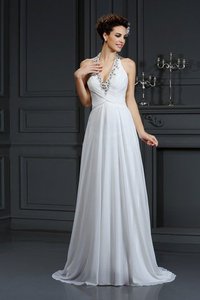 Robe de mariée longue avec sans manches en chiffon de princesse de traîne moyenne