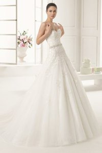 Robe de mariée femme branché serieuse sexy brodé de traîne courte